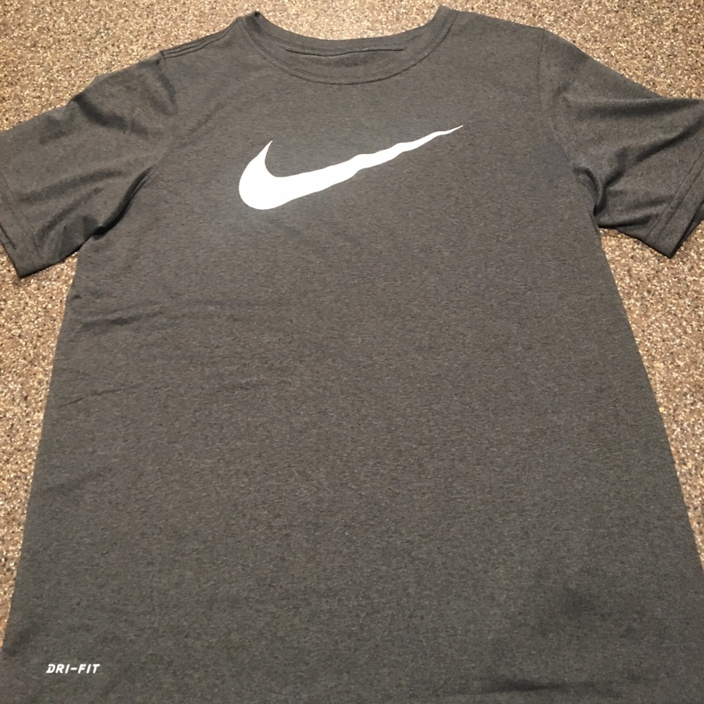 Nike Boys’ Short sleeve